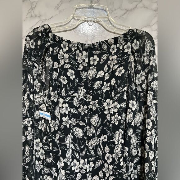 TOPSHOP Floral Cutouts Balloon Sleeve Dress - Picture 11 of 16